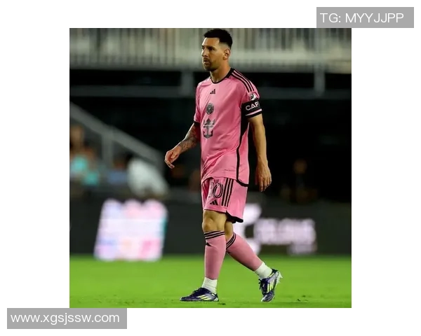 国外球星购买足球鞋的背后故事与品牌选择分析